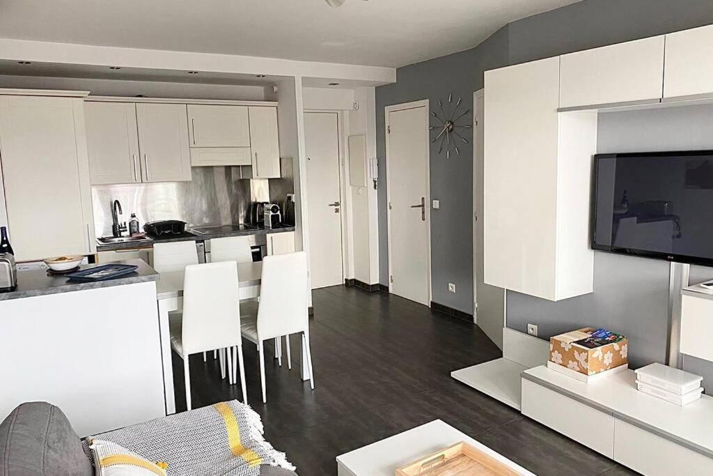Apartament Cannes Plein Centre - 3 Min Croisette Et Plages Zewnętrze zdjęcie